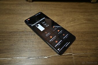 ASUS ROG Phone 9 12GB / 512GB Dual SIM Storm White - 9
