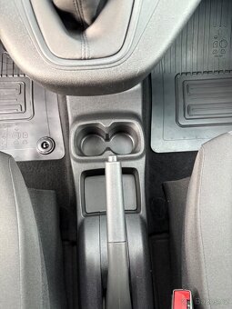 Toyota Proace city 1.5D 29 200 km - 9