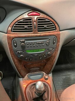 Citroen C5 2.0HDI 80kw - 9