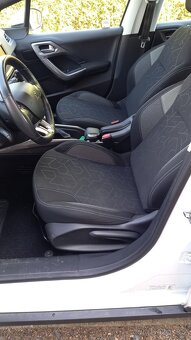 Peugeot 2008 1.2 benzín 60kW 2018 - 9