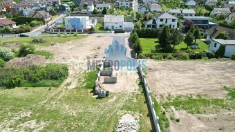 Stavební pozemek v Chýni – 1 240 m² s kompletními inženýrský - 9