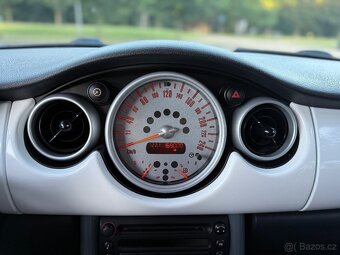 Mini Cooper S Model R53 Facelift 125kW Xenony - 9