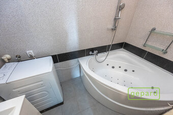 Prodej bytu 3+1, 71 m2 + sklep, Bělocerkevská, Praha - Vršov - 9
