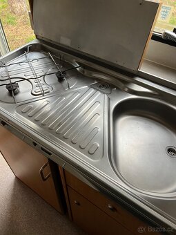 Obytné Fiat Ducato Knaus 2.8 TDi, servis.k. palandy - 9