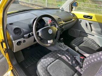 VW NEW BEETLE 2.0 85kW - 9