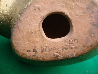 Retro socha soška dívka v šátku zlatá styl Brusel 1963 pěkná - 9