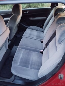 Peugeot 307 kombi, 2.0 HDI, 66kw, rok 2002 - 9