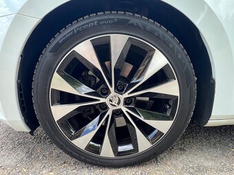 Škoda Superb L&K, 2017, 2.0tdi, 140kw, TOP stav - 9