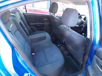 Mazda 3 - 1,6 i - 9