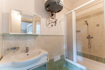 Pronájem: zděný byt 2+1, 100m2 - Trutnov - centrum ulice Pol - 9