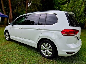 Vw Touran 2.0 TDi 110kw DSG  ACC - 9