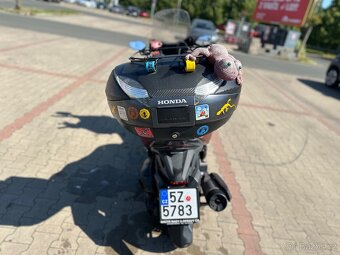 Honda Forza 125 2018 prodám nebo vyměním - 9