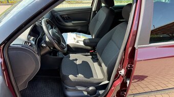 Škoda Fabia //1.2TSi//63kW//AMBIENTE//1.MAJ//SERVIS// - 9