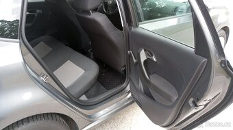 Volkswagen Polo 1.2i,44kw,5dveří,rv-2010. - 9