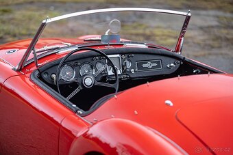 MGA 1600 Roadster - 9