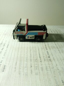 Hračky - auta z éry socialismu - 9