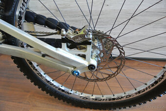Downhill Canyon Torque 8.0 DROPZONE - 9