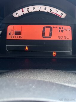 Citroen C2 1,4i automat - 9
