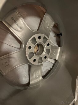 Originální ALU kola Audi 5x112 R17 - letní pneu - 9