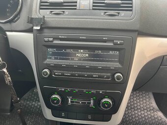 Škoda YETI 2.0 TDi DSG 4x4 XENON TAŽNÉ jen 150tkm - 9
