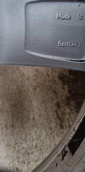 Alu kola Audi 235/55 R19, 5x112, 7,5Jx19H2 ET29,střed 66,5 - 9