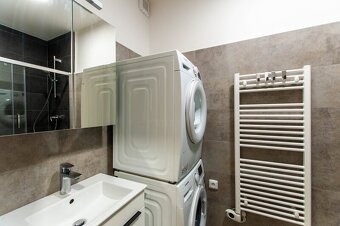 Pronájem bytu 2+1 - ulice Maxima Gorkého - Trutnov - 9