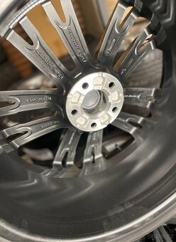Alu kola Audi A7 4K 20 255/40 Continental 23 - 9
