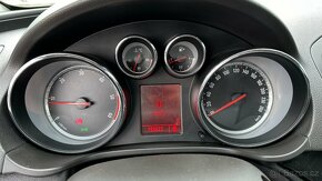 Opel Insignia 2.0CDTi 118kW Alu,PDC,Navi - 9