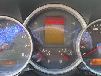 Porsche Cayenne, 4.5 V8 - 9