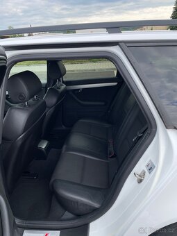 Audi a4 b7 S-line 2.0 tfsi 147kw - 9