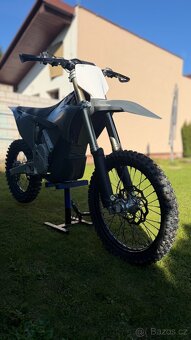 Stark Varg MX - 9