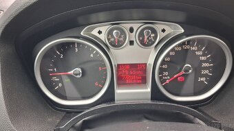 Ford Kuga TDCi 100 kW 4x4 Titanium - 9