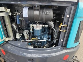 RYPADLO BAGR PÁSOVÝ 4000KG SUNWARD KUBOTA - 9