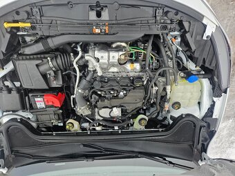 Ford Focus, 1,5 EcoBlue,2024,6000KM,odpočet DPH - 9