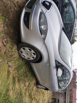 SEAT ALTEA XL 2.0 Tdi 103 KW STYLE 6/2008 nová STK 187 tkm - 9