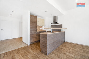 Prodej bytu 3+kk, 75 m², Liberec, ul. Irkutská - 9