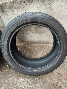Pneu 215/45 r16 - 9