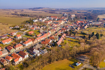 Prodej, pozemek k výstavbě s projektem, 387 m², Plzeňská, Sp - 9