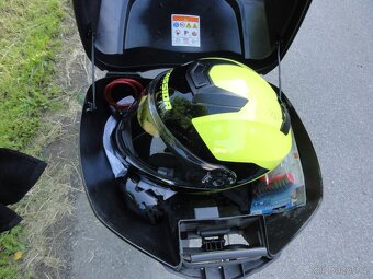 HONDA SH 150i,pouze 6 850 km, TOP STAV, STK do 05/2029 - 9