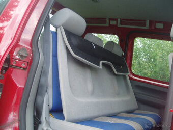 VW Caddy 1.4i r.v.2008 5-ti místné 59kW - 9