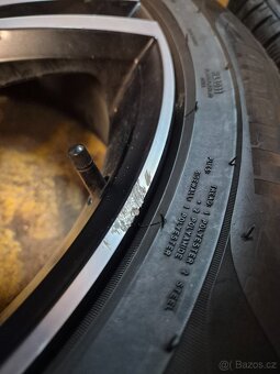 5x108 volvo 235/50 R19 - 9