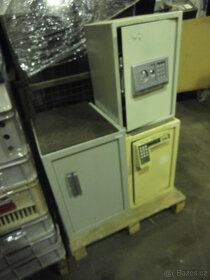 Trezor s elektronickým zámkem nefunkční za 500 kč - 9