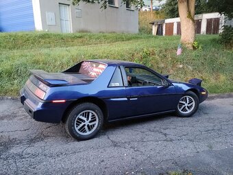 Pontiac Fiero custom - 9