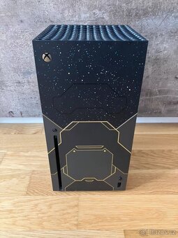 Prodám Xbox Series X Halo - 9