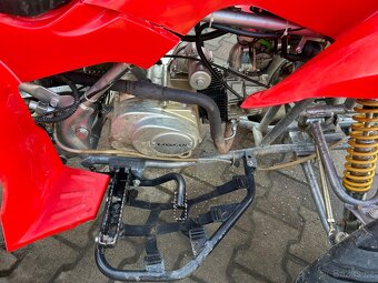 Čtyřkolka 110CCM ,jako nová,v hezkém stavu - 9