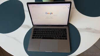 MacBook Pro 13 rok 2017 - 9