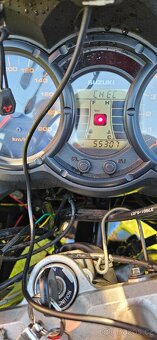 Suzuki v-strom 650 - 9