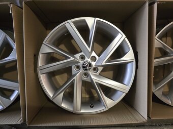5x100 R18 Škoda Crater Vega Kamiq Scala Rapid Fabia - 9