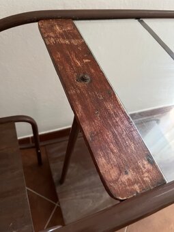 Starý květinový stolek, ve funkcionalistickém stylu - 9