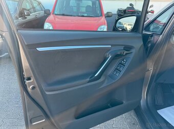 Toyota Verso 1,8i Edition-S+ benzín 108kw - 9